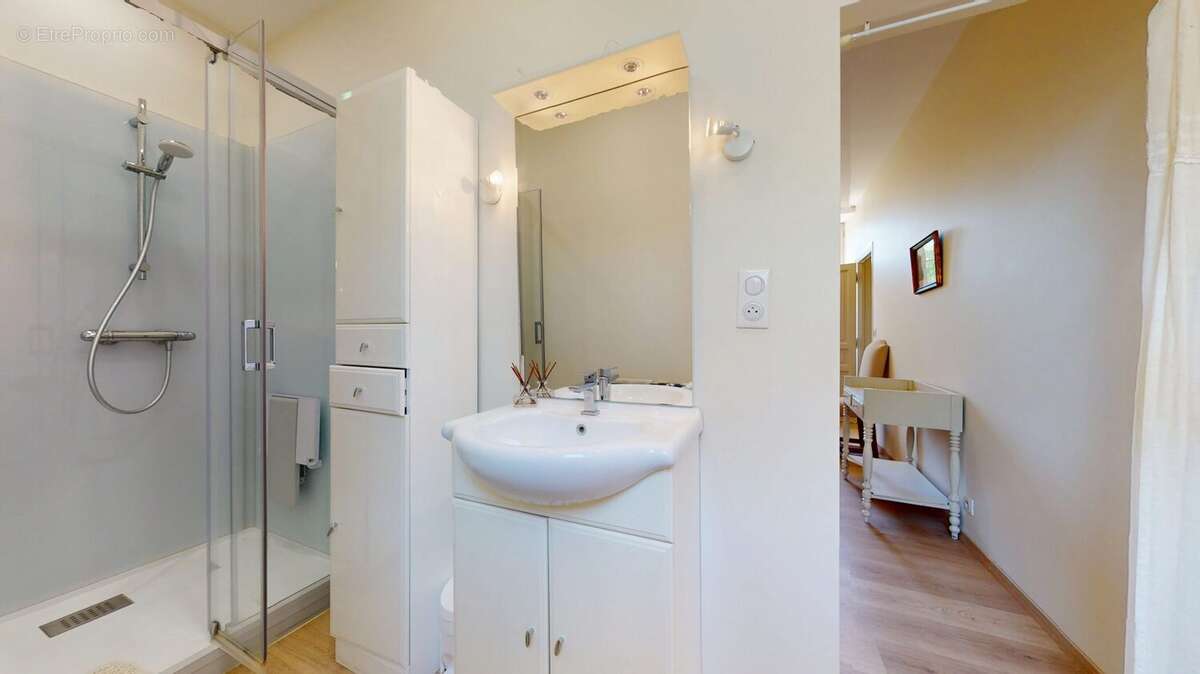 Maison 286 m² à Bergerac  - photo 5