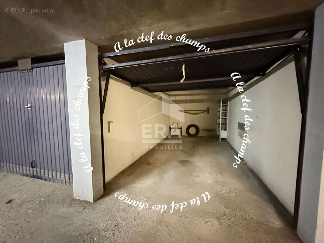 Autre à GIF-SUR-YVETTE