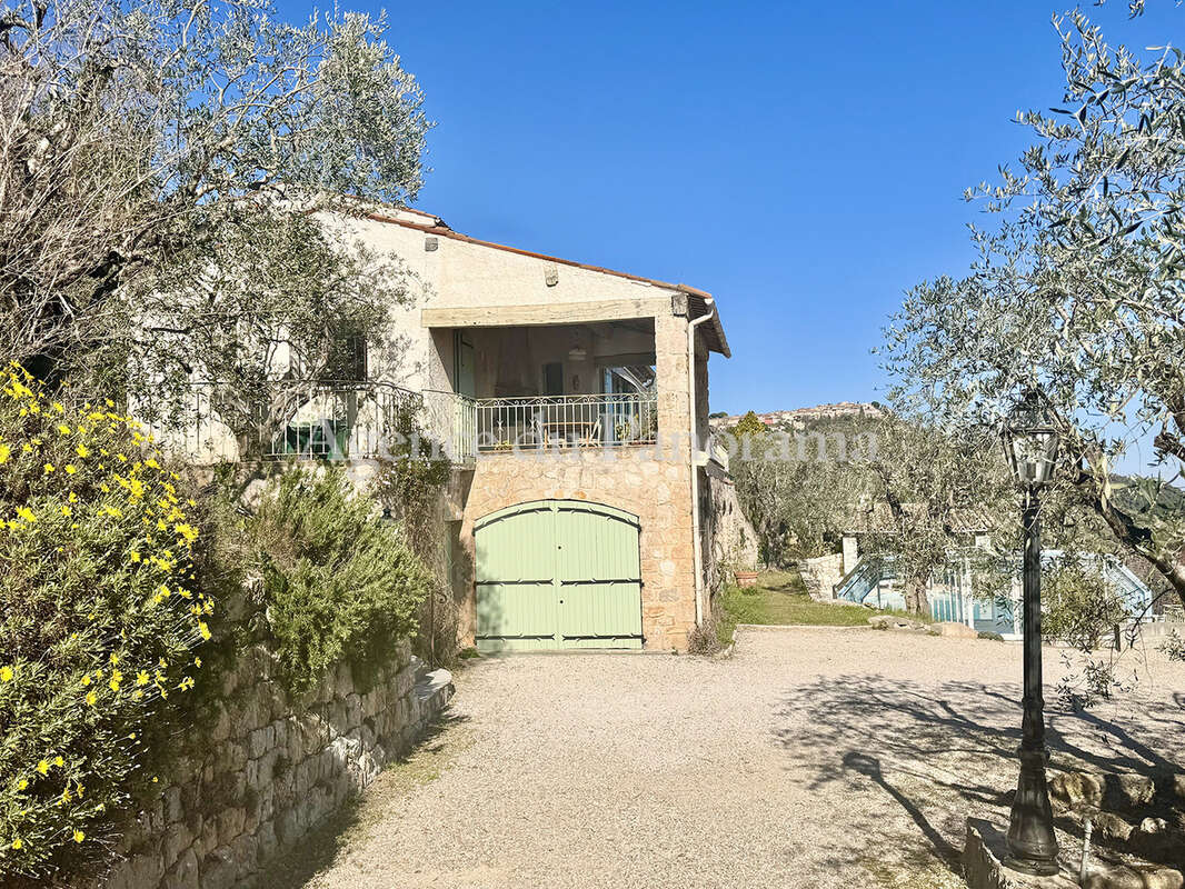 Panorama incroyable  pour cette splendide villa - photo 6