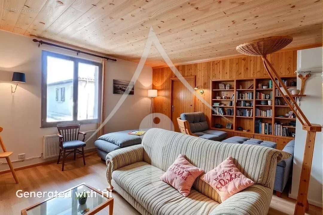 Maison à LAVERNOSE-LACASSE