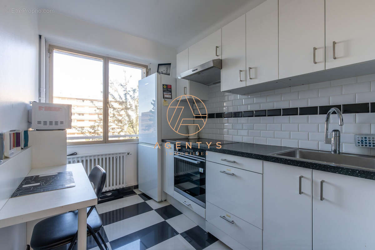 Appartement à NOGENT-SUR-MARNE