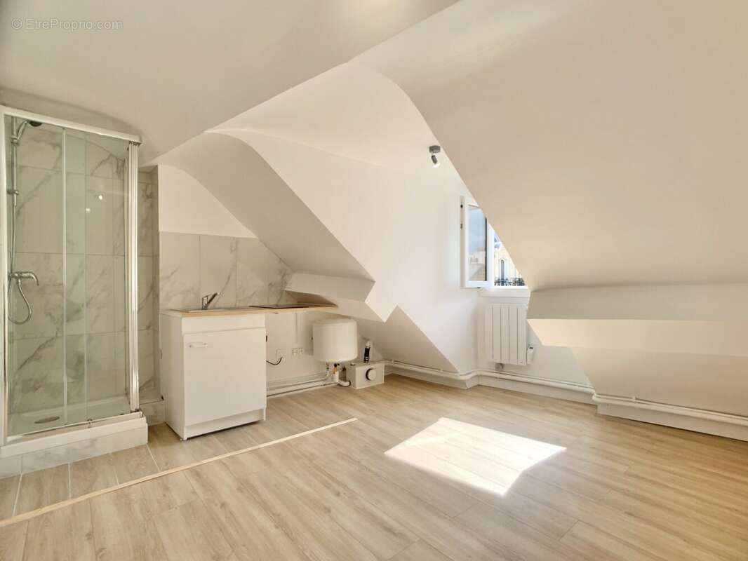 Appartement à PARIS-9E