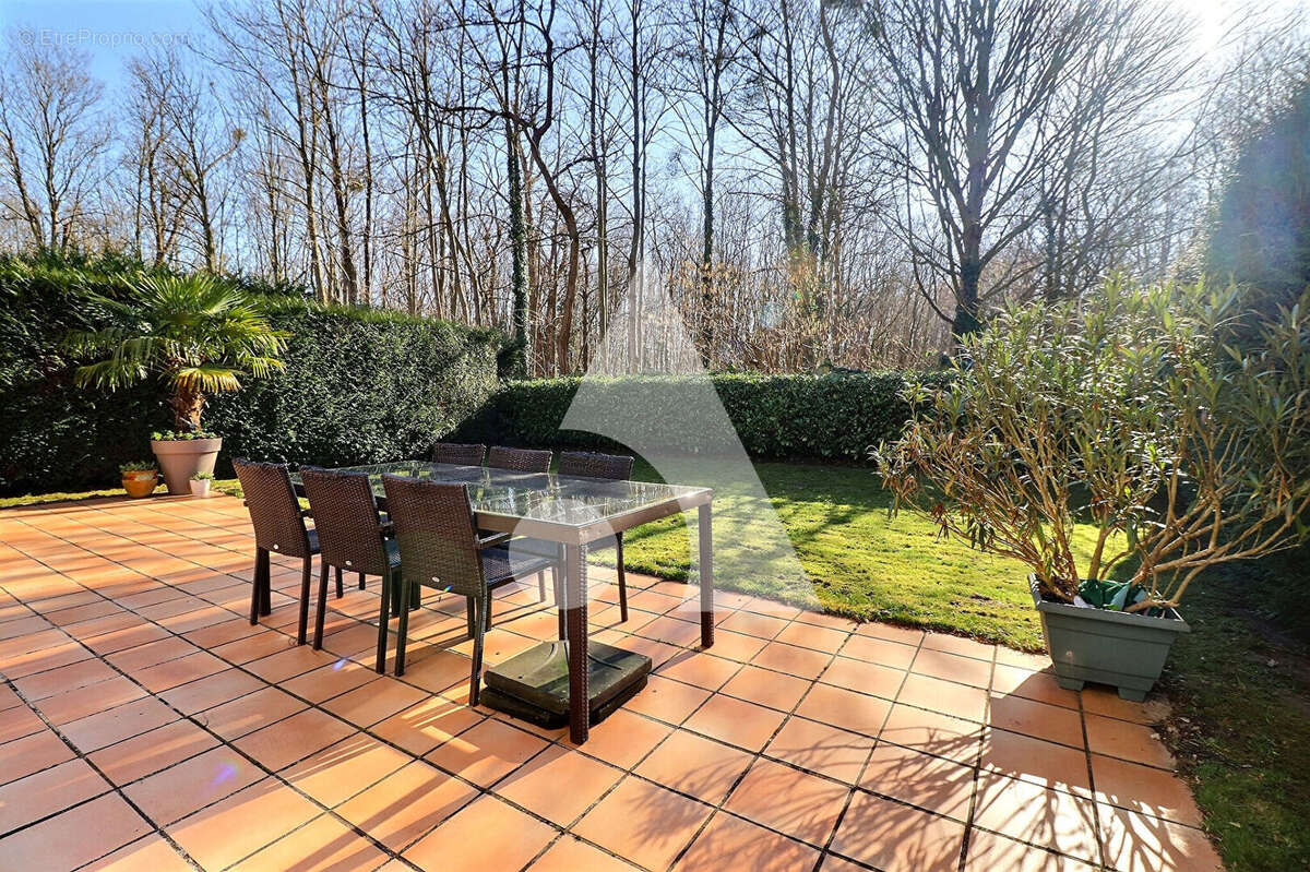 Maison à FRANCONVILLE