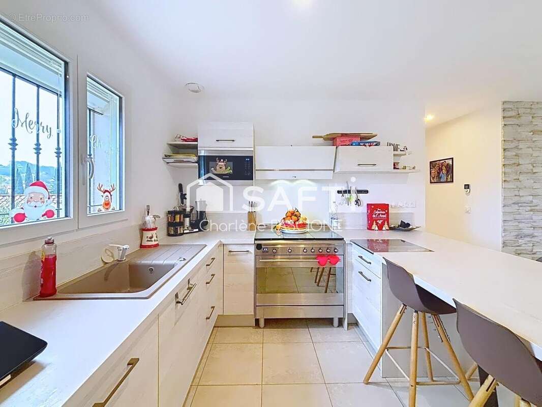 Photo 6 - Maison à LORGUES