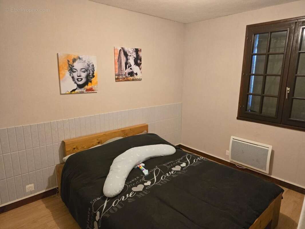 Maison 96 m² à Crulai  - photo 8