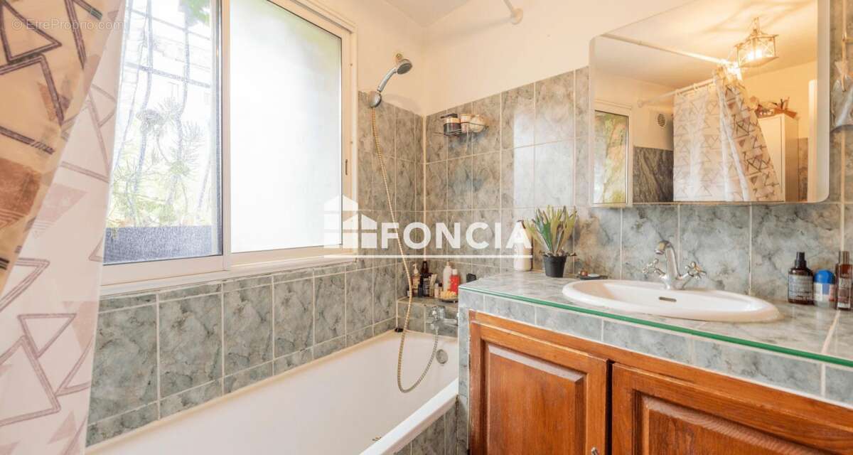 Maison à MARSEILLE-4E