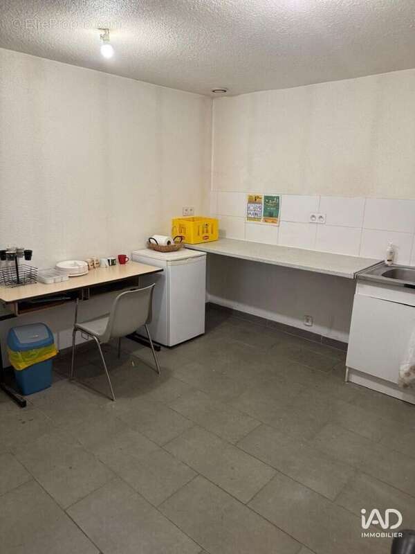 Photo 2 - Commerce à FONTENAY-SUR-LOING