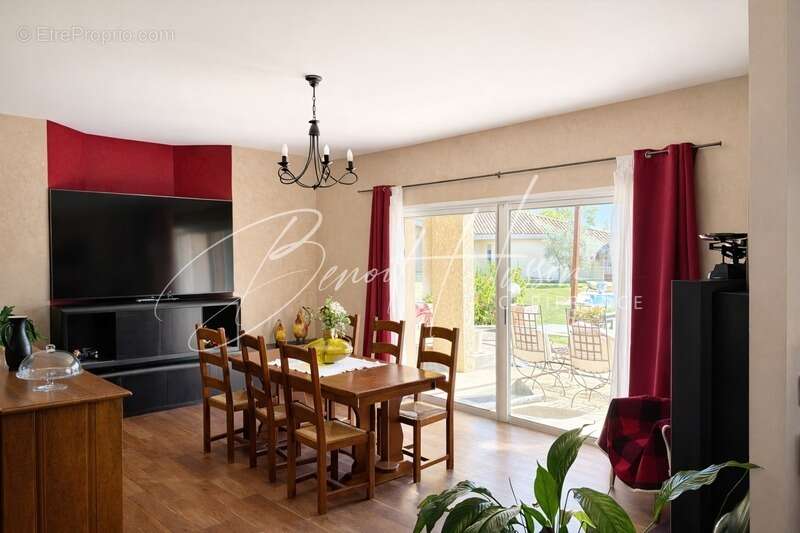 Maison T5 de 175m² sur terrain de 2500m² - photo 5