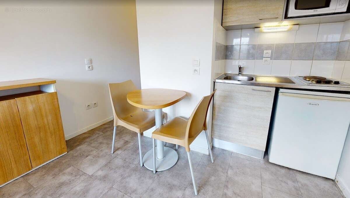INVESTISSEMENT LOCATIF  CACHAN  Résidence Étudiante Studea Cachan  6.22 % de rentabilité - photo 3
