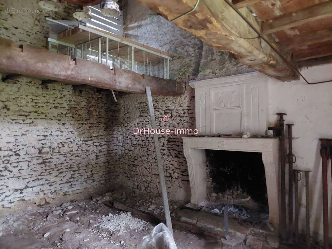 Maison à CORME-ECLUSE