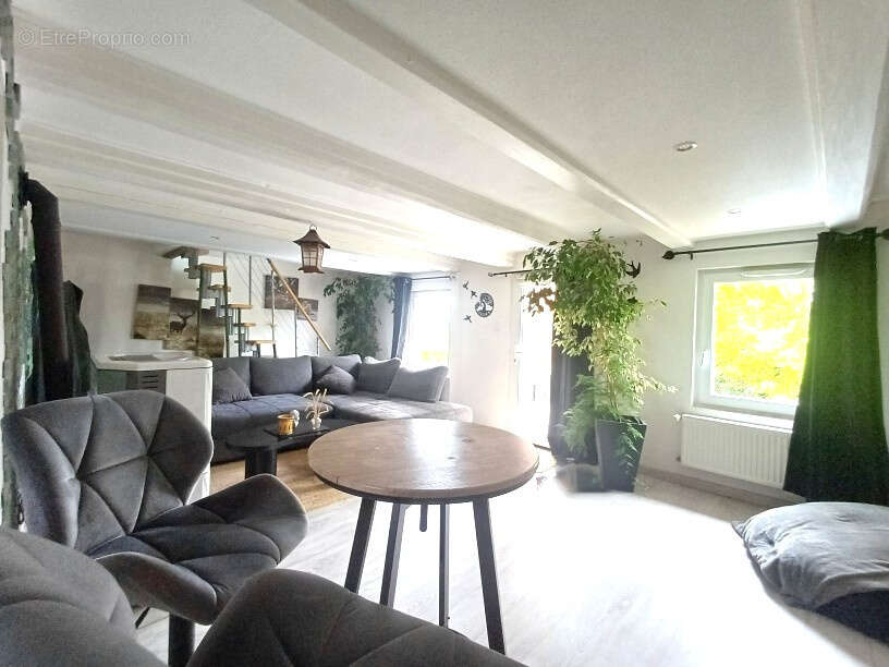 Appartement à MONTREUX-VIEUX