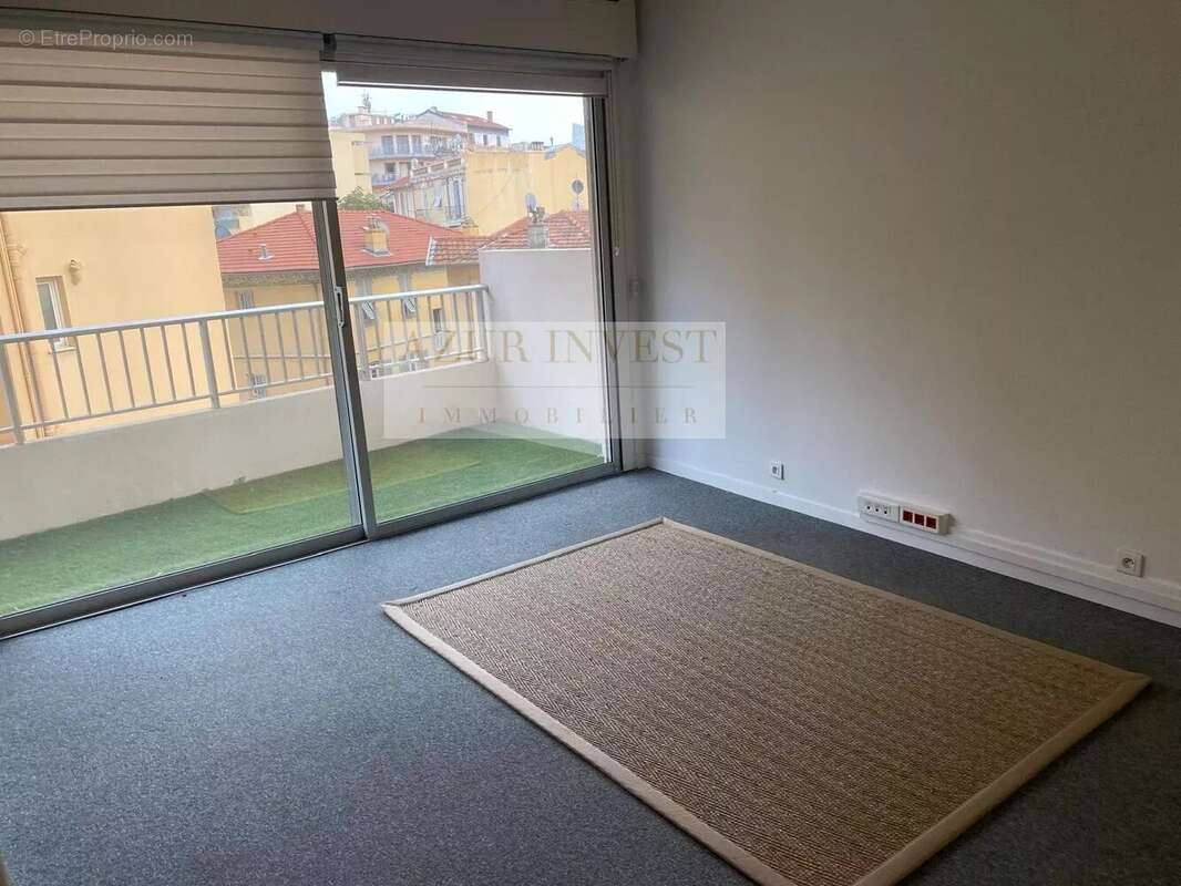 Appartement à BEAUSOLEIL