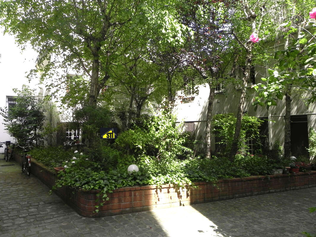 Appartement à PARIS-14E