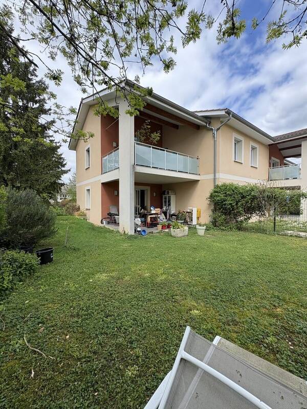 Appartement à DOUVRES