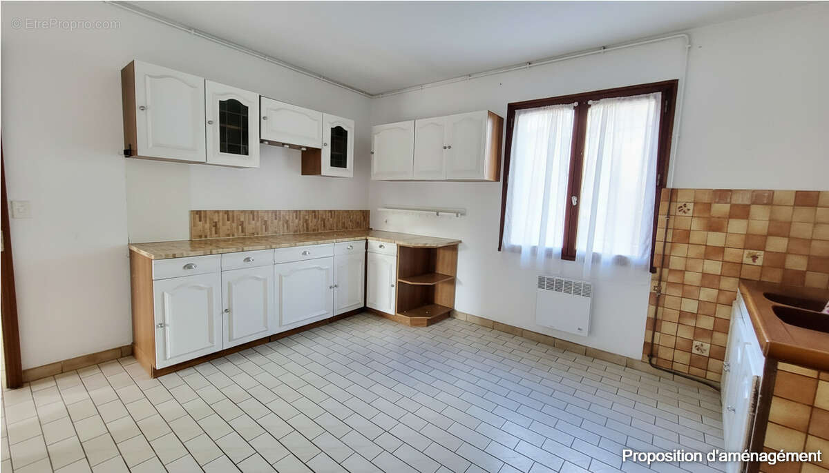 Maison à ROMENY-SUR-MARNE