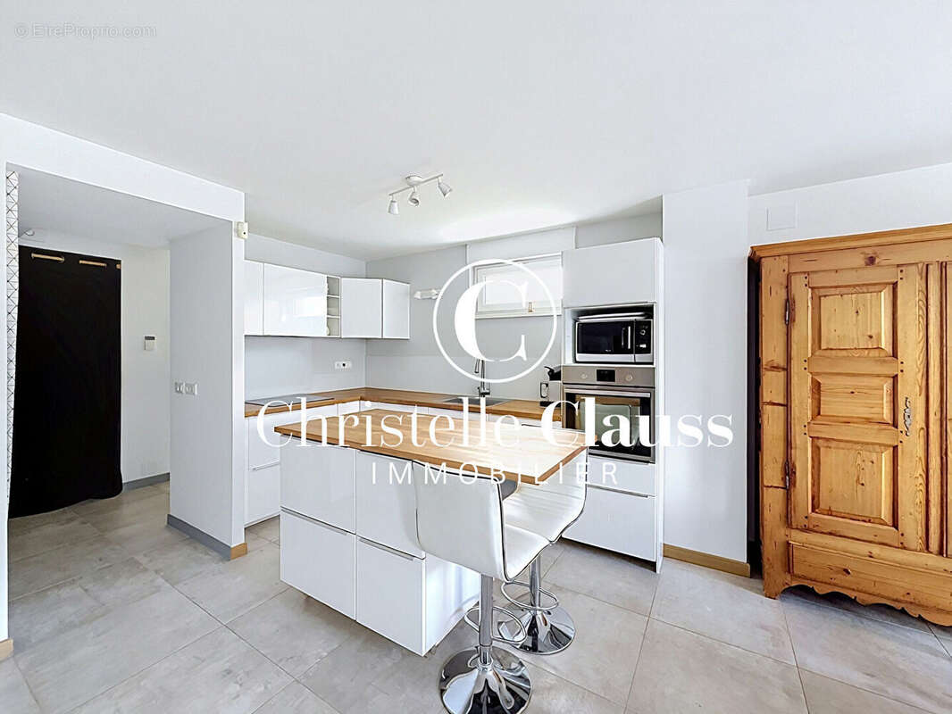 A vendre, maison à Quatzenheim, 104m², jardin, terrasse, garage, places de stationnement - photo 3