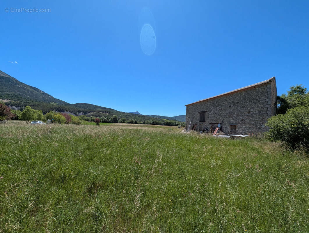 Photo 2 - Terrain à LA MURE-ARGENS