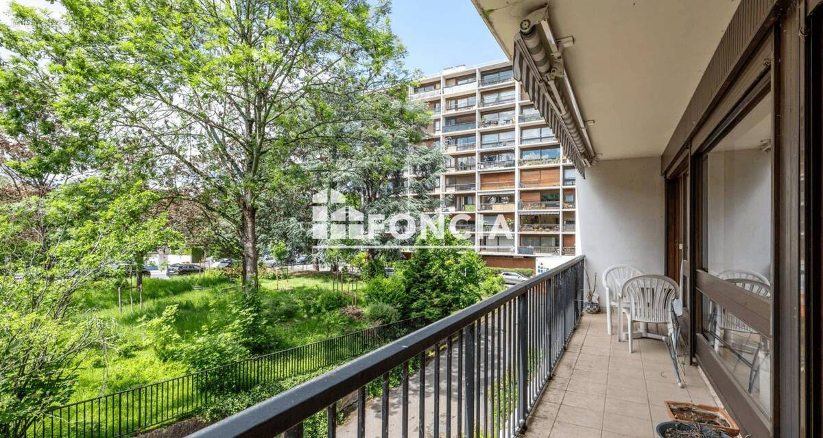 Appartement à LE PLESSIS-ROBINSON