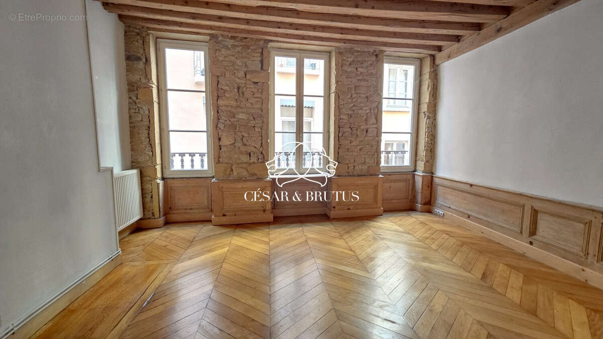 Appartement à LYON-1E