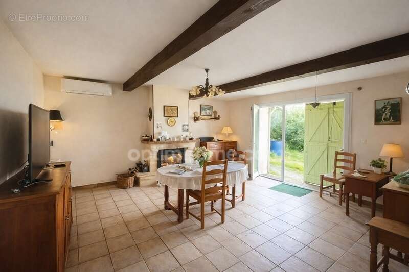 Maison à SAINT-SAUVEUR