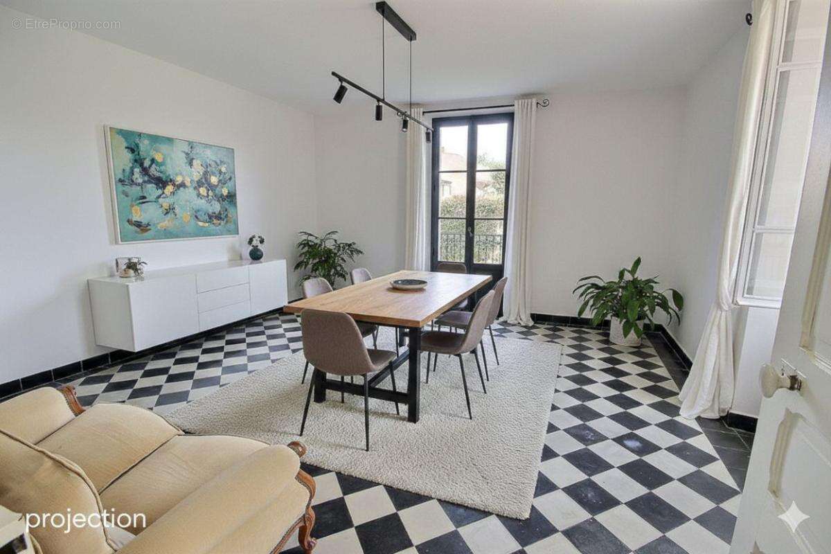 Maison à BEYRIE-EN-BEARN