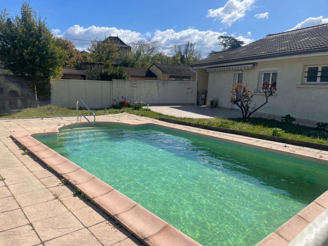 Maison à ROMANS-SUR-ISERE