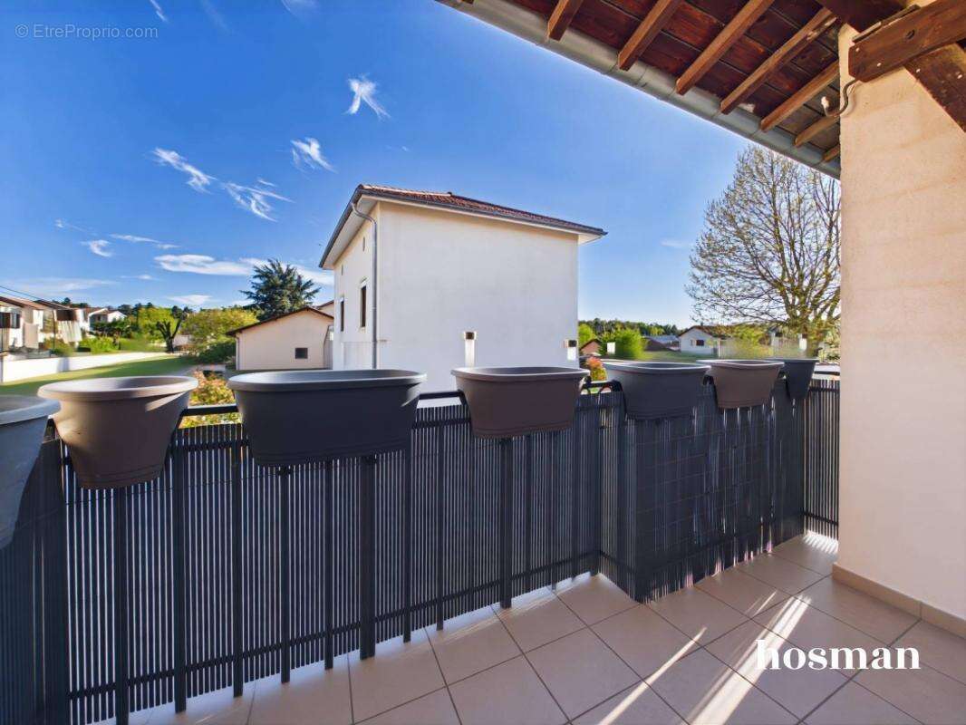Appartement à HEYRIEUX