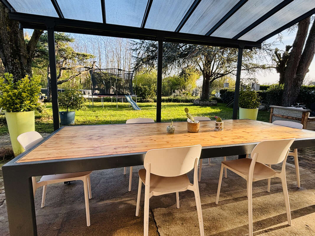 Maison à ROMANS-SUR-ISERE