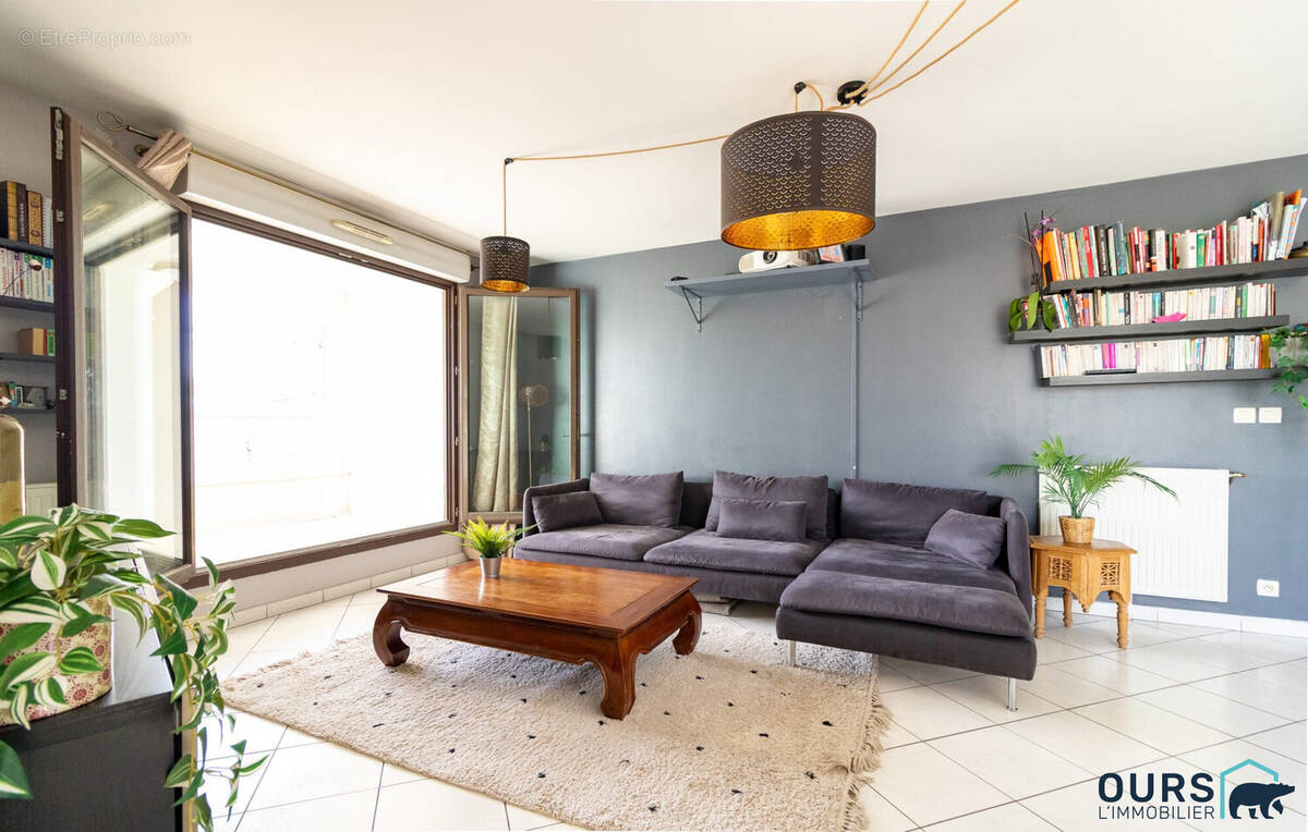 Appartement à SAINT-DENIS