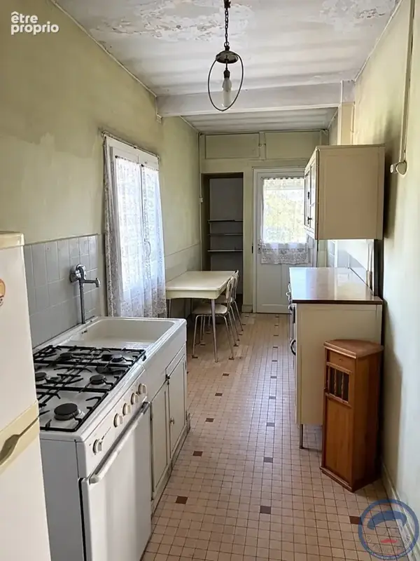 Maison à rénover sur St Pierre des Corps - photo 2