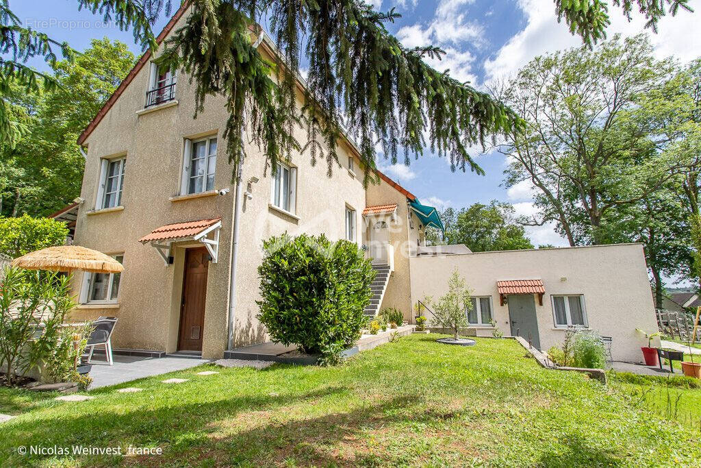 Maison à DAMPMART