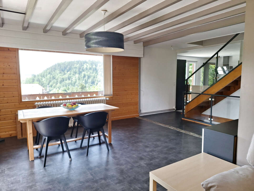 Maison à LES HOPITAUX-NEUFS