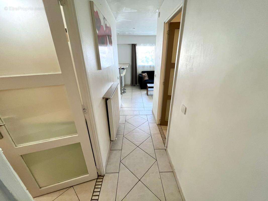 Appartement à LE CANNET