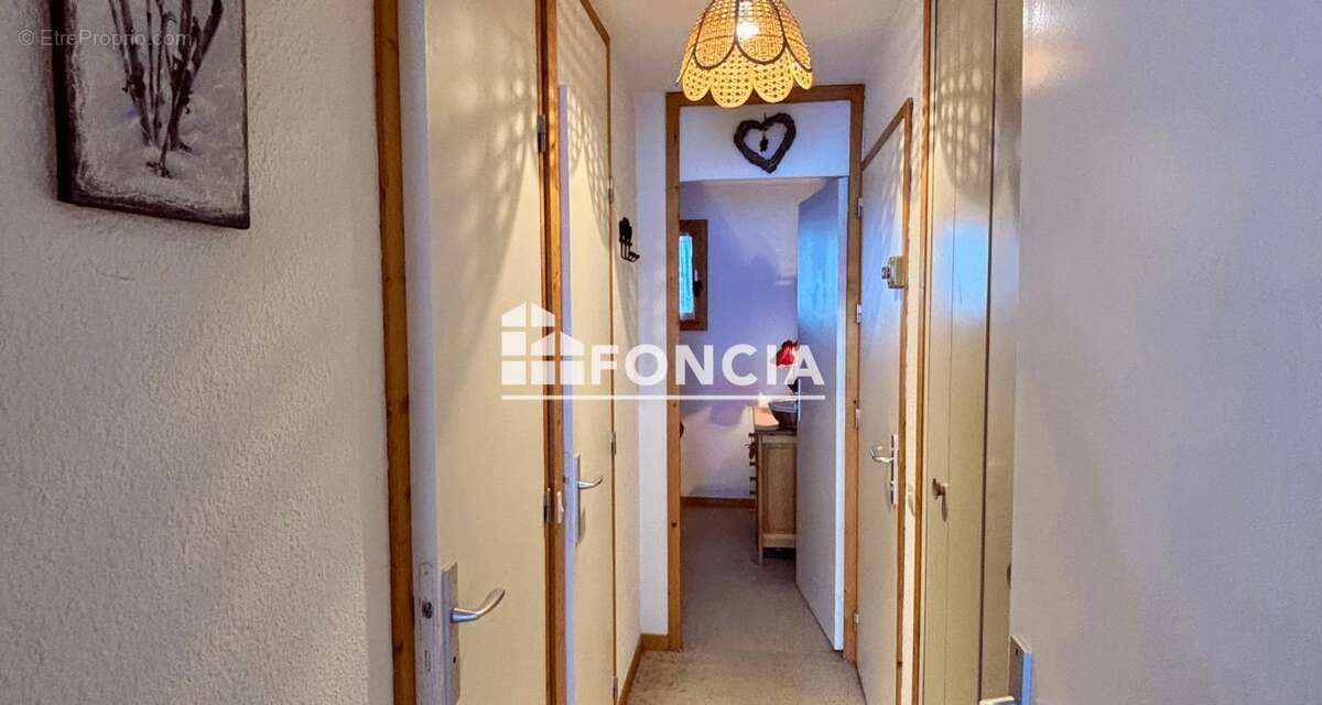 Appartement à LES ALLUES