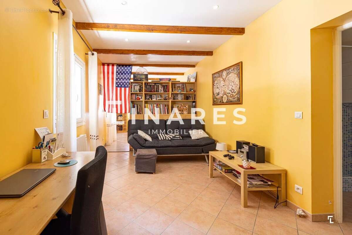LA  FAMILIALE - Villa T5 de 125m² + Appartement de 46m² + Garage de 19m² -  Piscine - Parcelle 1500m² - 13013 Château Gombert - photo 20