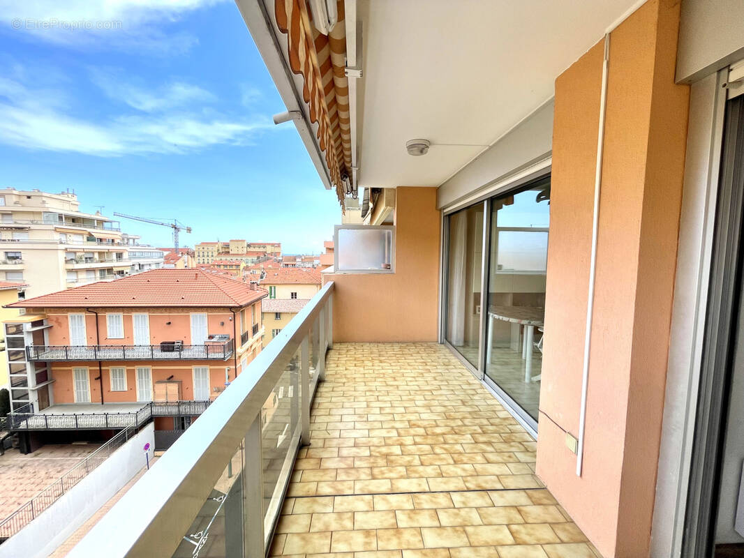 Appartement à MENTON