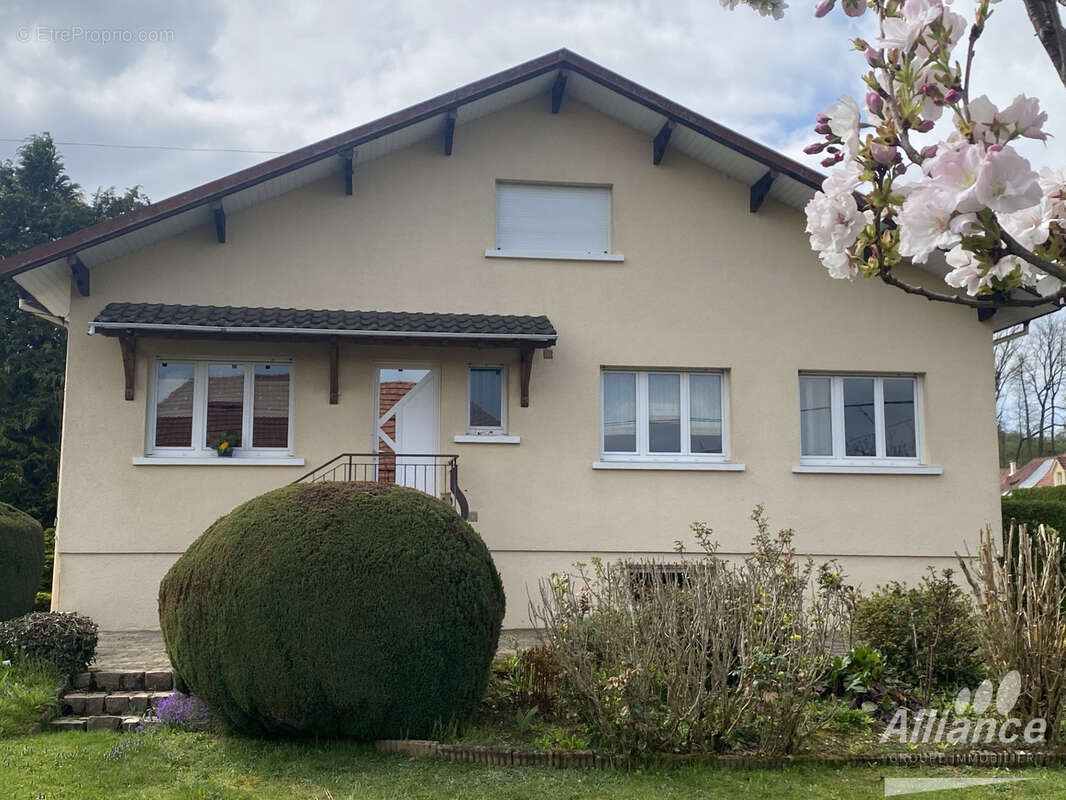 Maison à BELVERNE