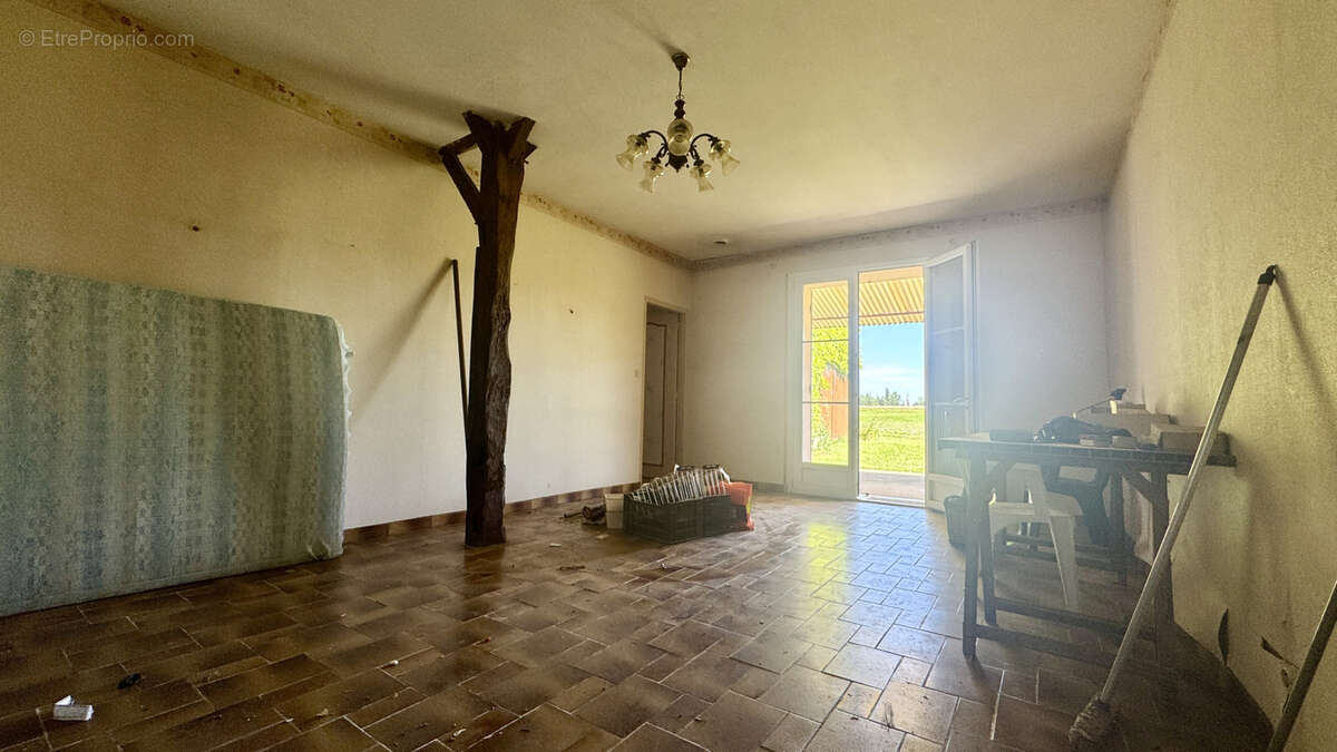 Maison à MIRAMONT-DE-GUYENNE