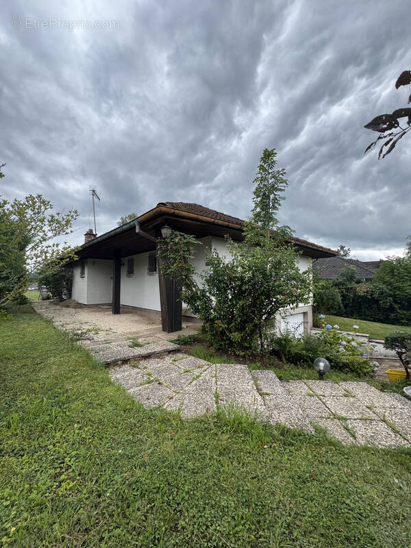 Maison à SERMAMAGNY