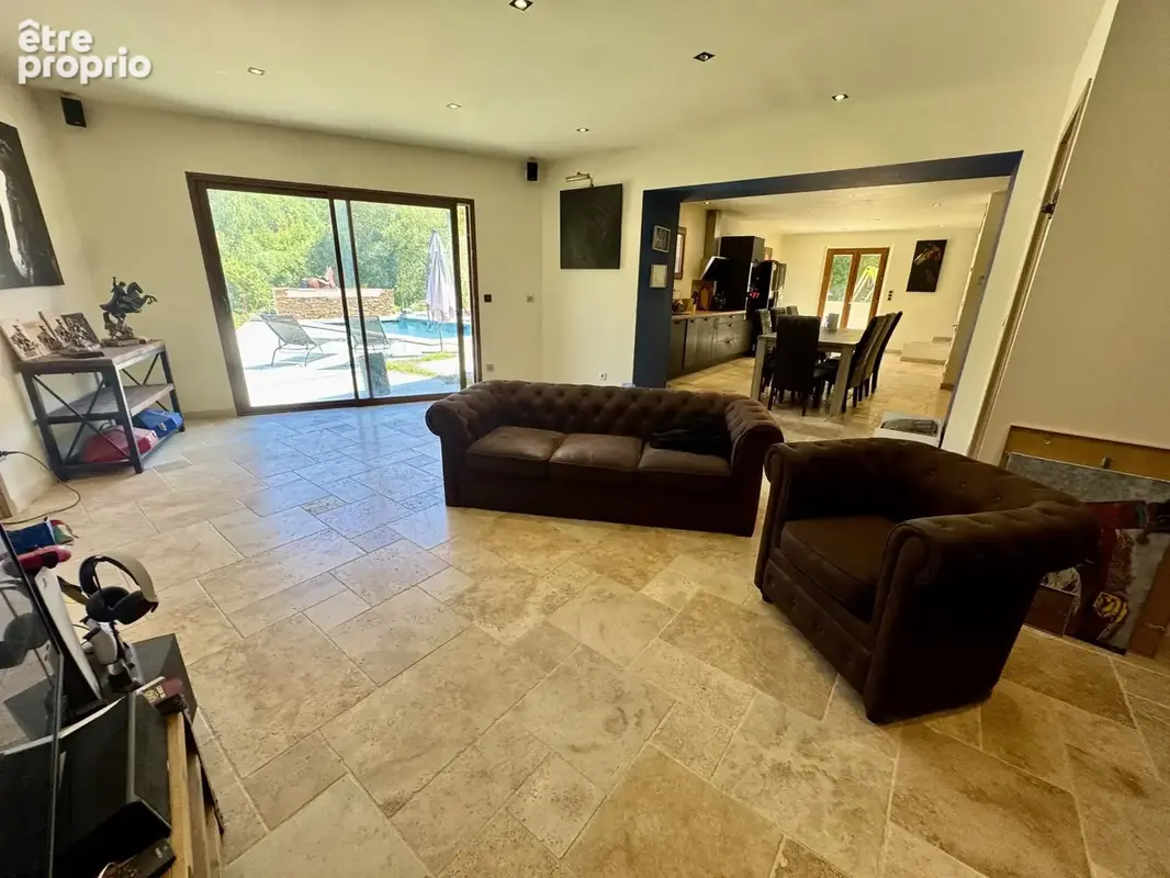 Maison 5 pièces 251 m² à vendre à Crestet (84110) - photo 9