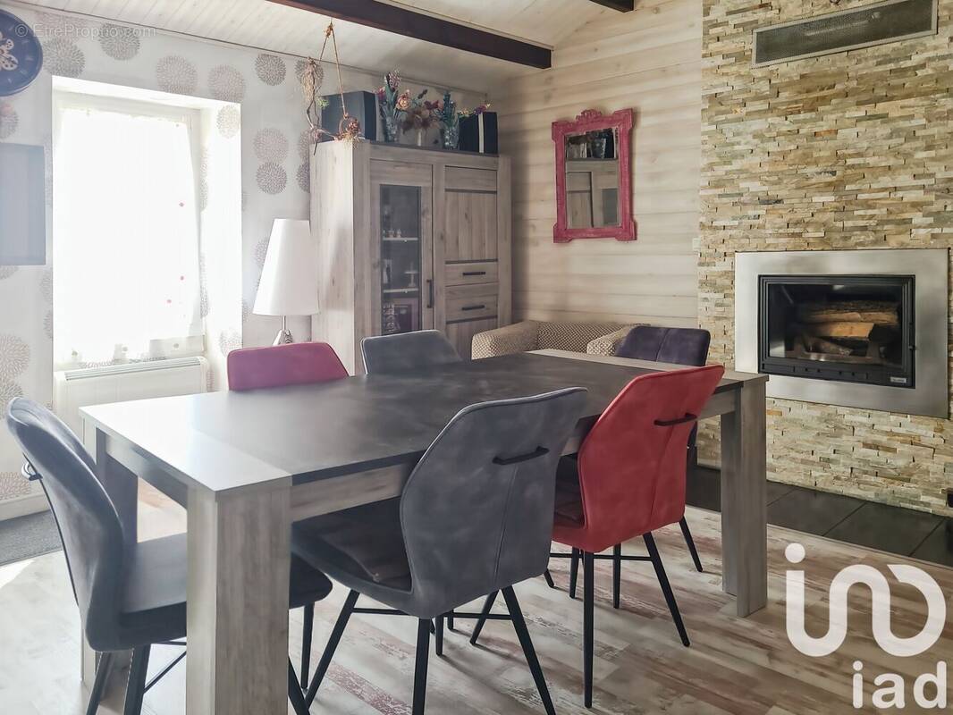 Photo 1 - Maison à SAINT-JULIEN-DES-LANDES