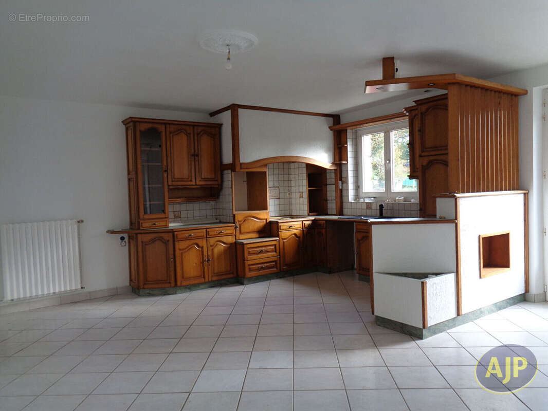 Maison à PLUMELEC