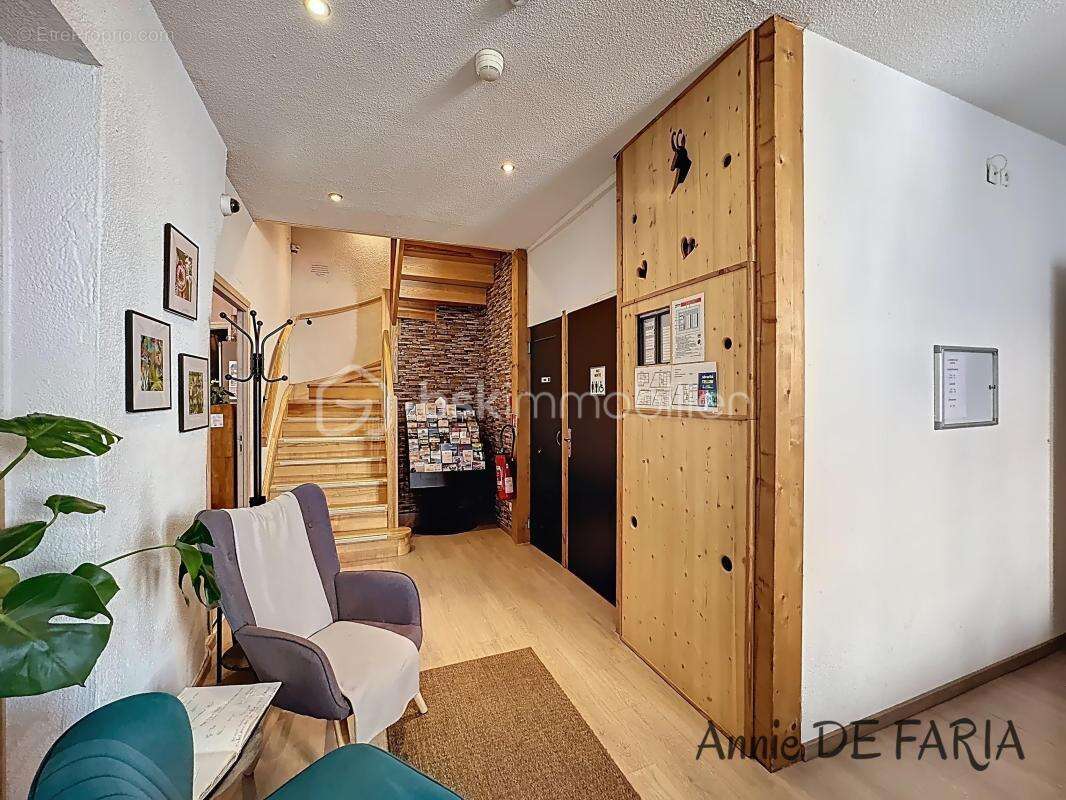 À vendre – fonds de commerce & murs commerciaux – hôtel • restaurant • traiteur – allevard (isère) - photo 2