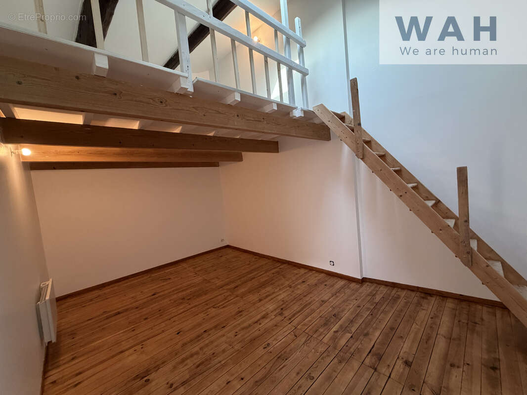Appartement à GIGNAC