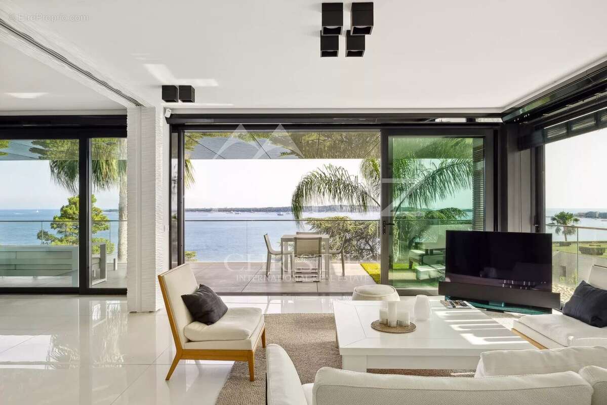 Appartement de grand standing avec vue sur la mer - photo 2