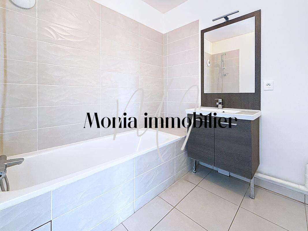 Appartement à ROSNY-SOUS-BOIS