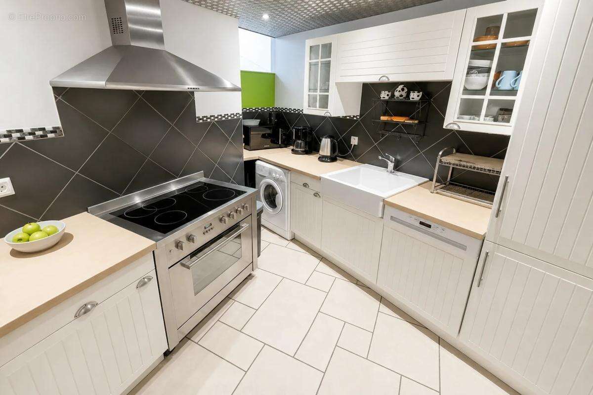 Appartement à AX-LES-THERMES