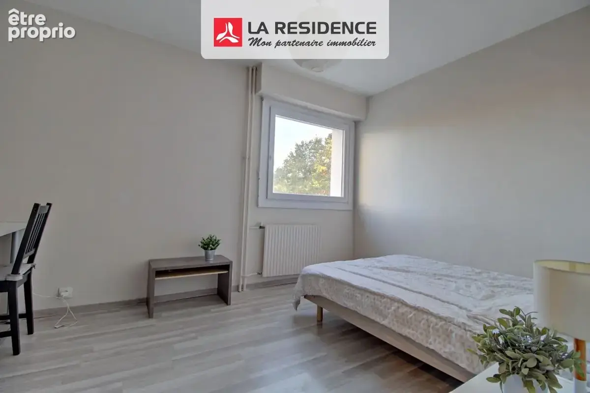 Appartement 4 pièces 80 m² à vendre à Cergy (95000) - photo 4