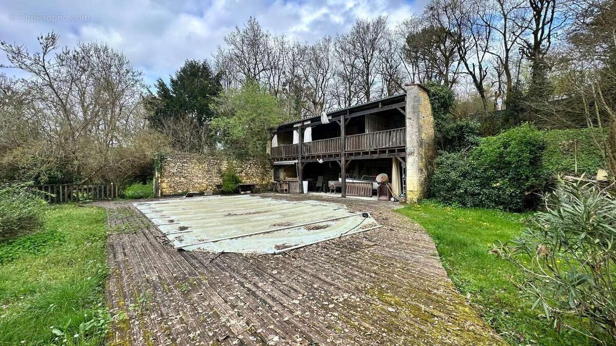 Photo 2 - Maison à SAINT-SAUVANT