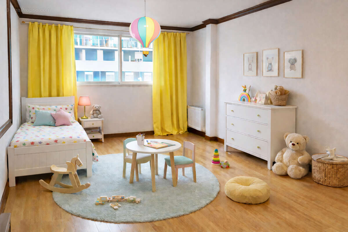 Appartement à COURBEVOIE